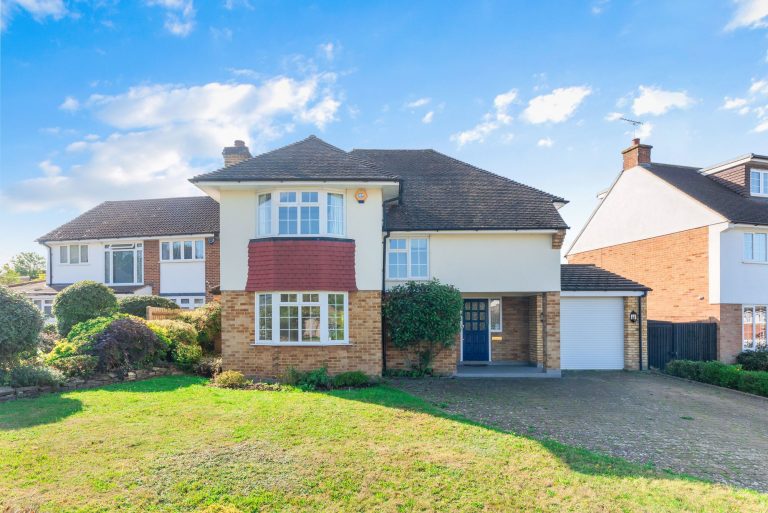 Hill Rise, Esher, KT10